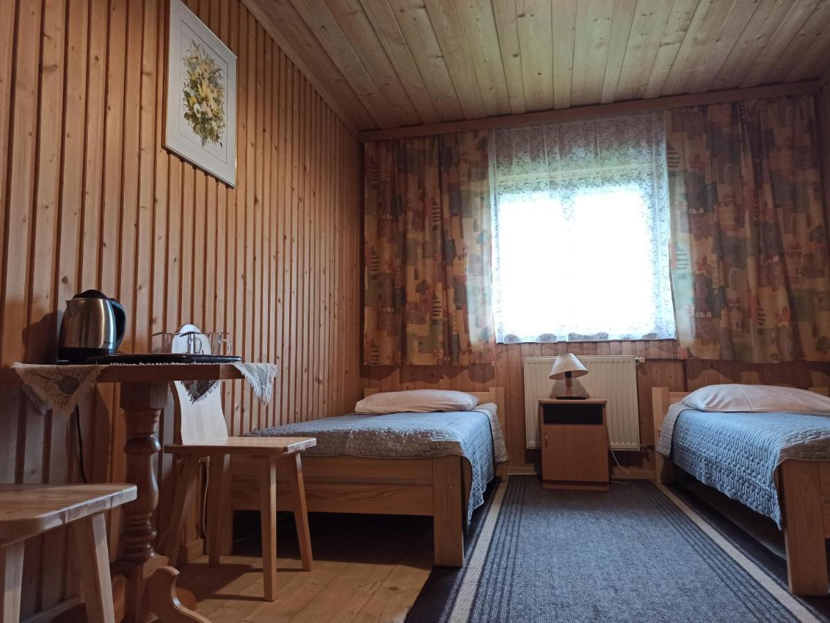 Brzoskwiniowy Dom Lägenhet Banska Nizna Exteriör bild