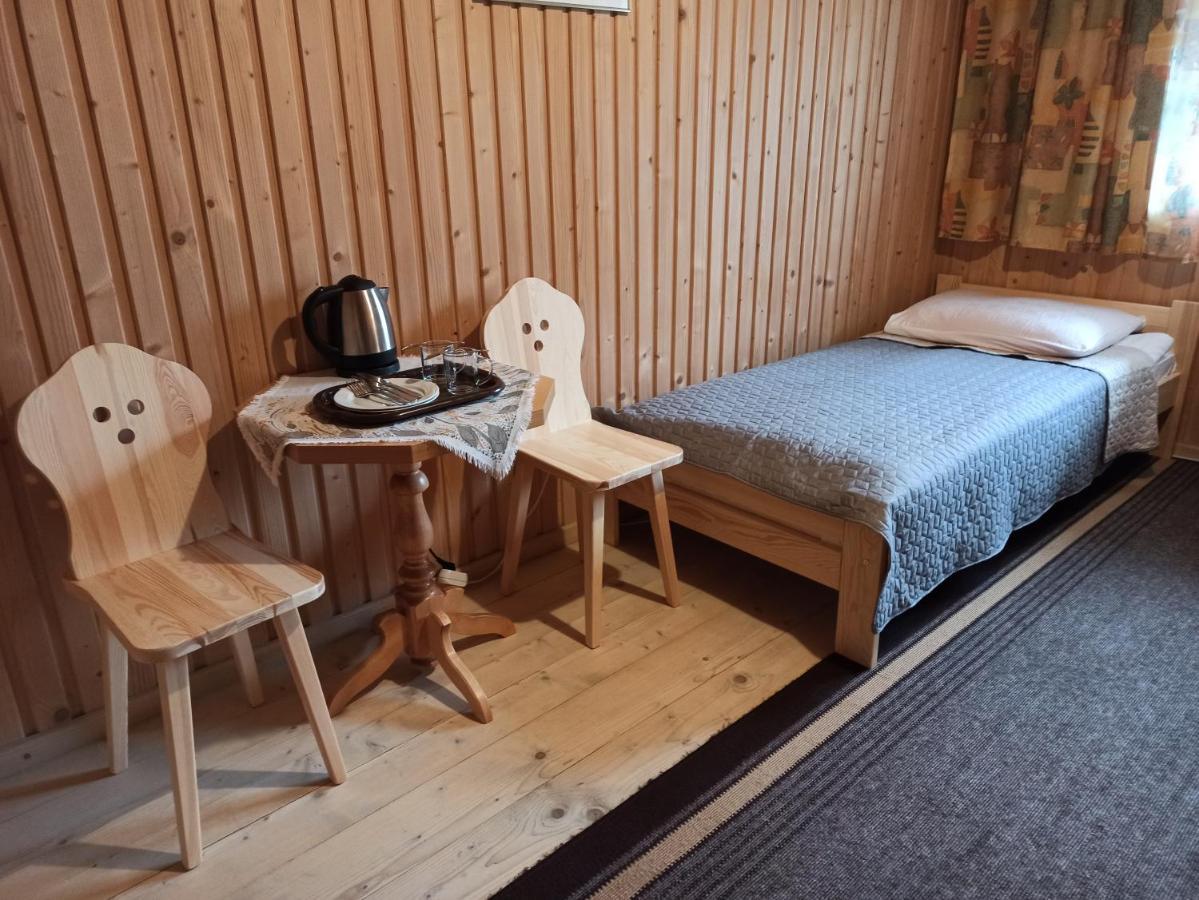 Brzoskwiniowy Dom Lägenhet Banska Nizna Exteriör bild