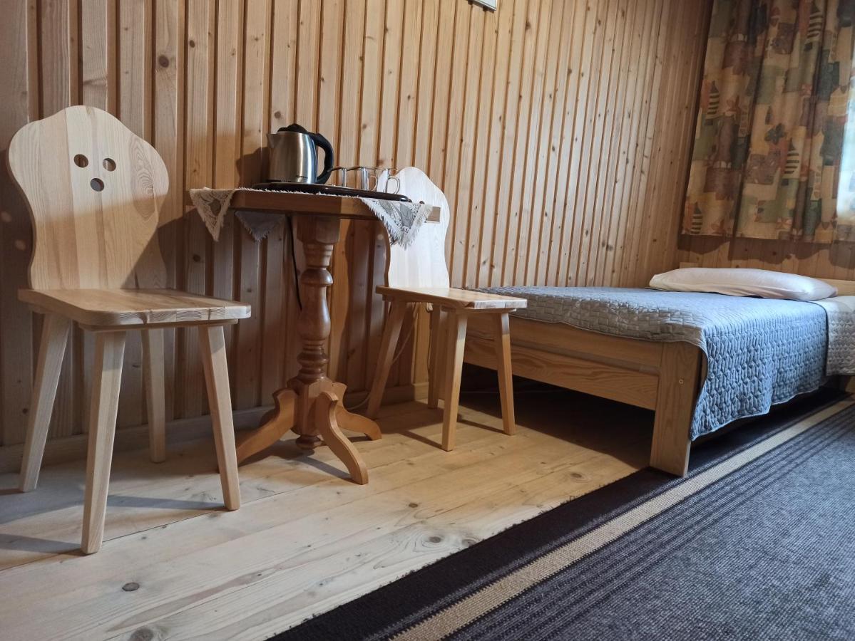 Brzoskwiniowy Dom Lägenhet Banska Nizna Exteriör bild