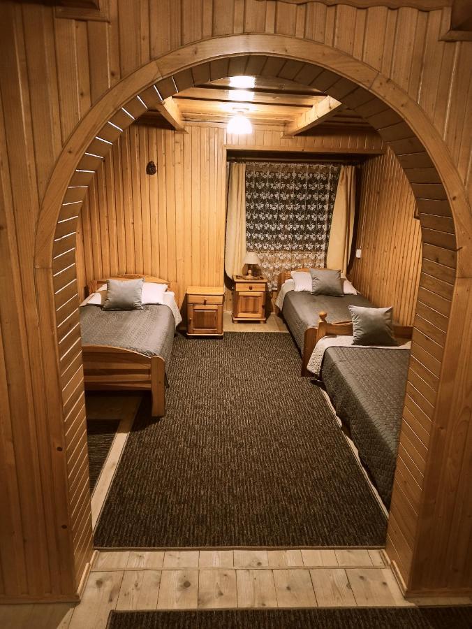 Brzoskwiniowy Dom Lägenhet Banska Nizna Exteriör bild