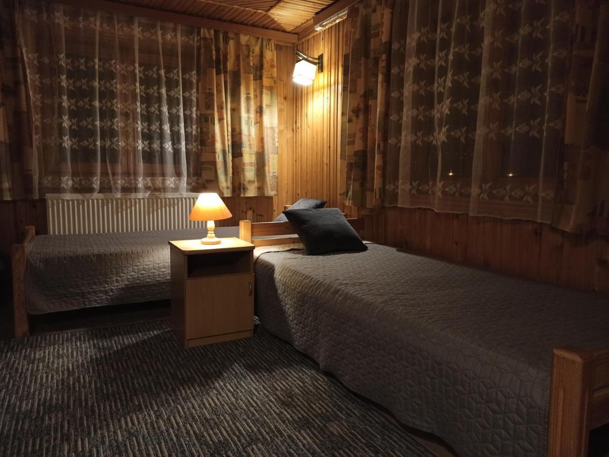 Brzoskwiniowy Dom Lägenhet Banska Nizna Exteriör bild